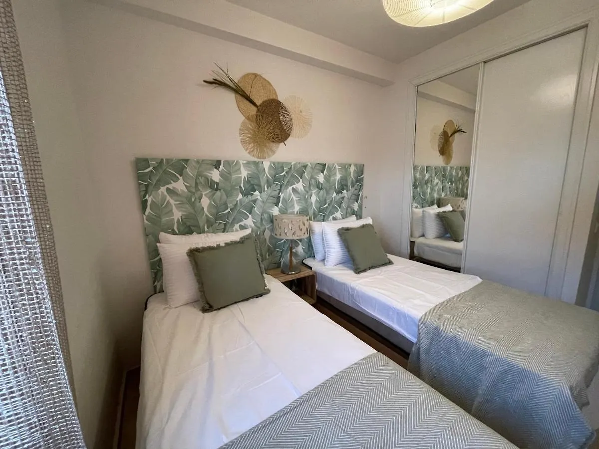 Penthouse Beach Apartment Fuengirola 0*,